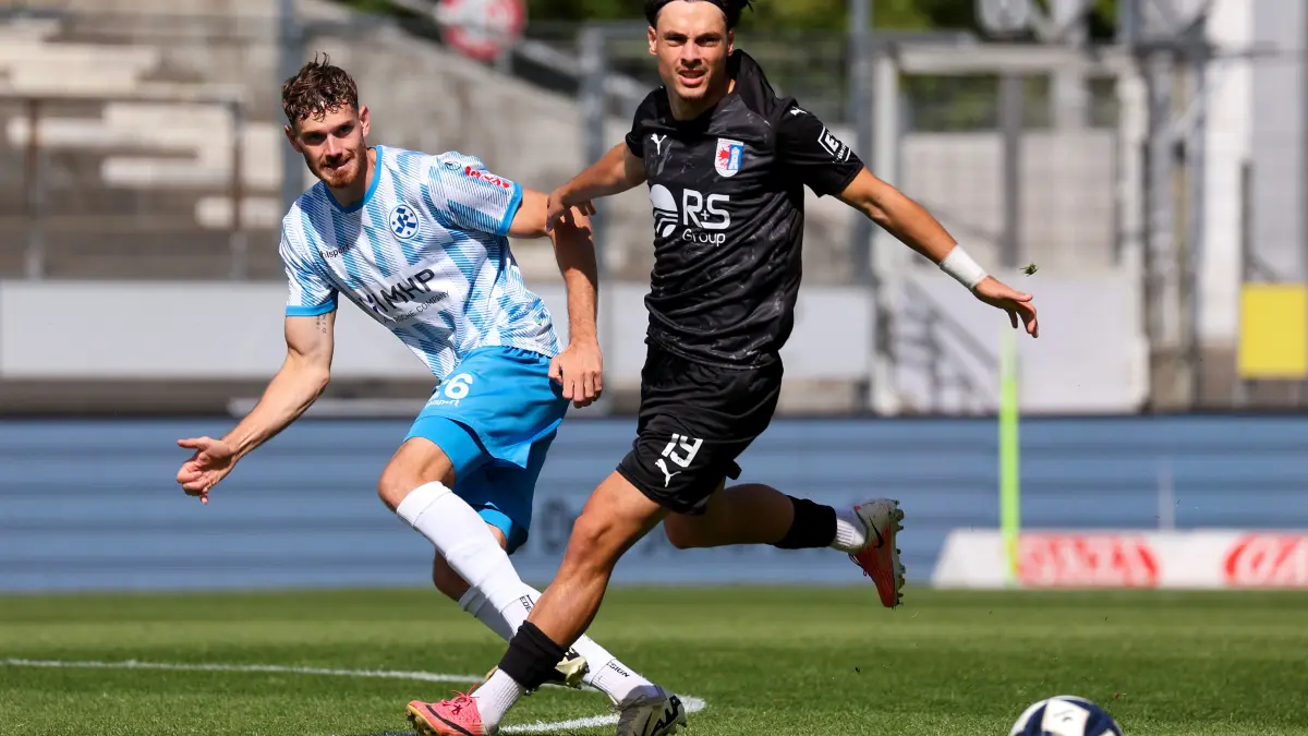 BAU // 05.09.2026, Deutschland, Stuttgart, Fussball, Regionalliga Südwest,
SV Stuttgarter Kickers vs. SG Barockstadt Fulda-Lehnerz, v.l. Luca Trslic (Kickers), Ali Hüseyin Gün (Fulda)