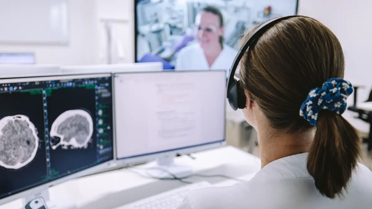 Komplexe Behandlungsfälle können digital unterstützt werden.