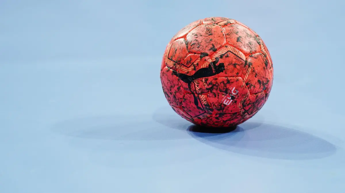 Die Verbandsliga-Handballerinnen und -Handballer sind am Wochenende einigermaßen erfolgreich.