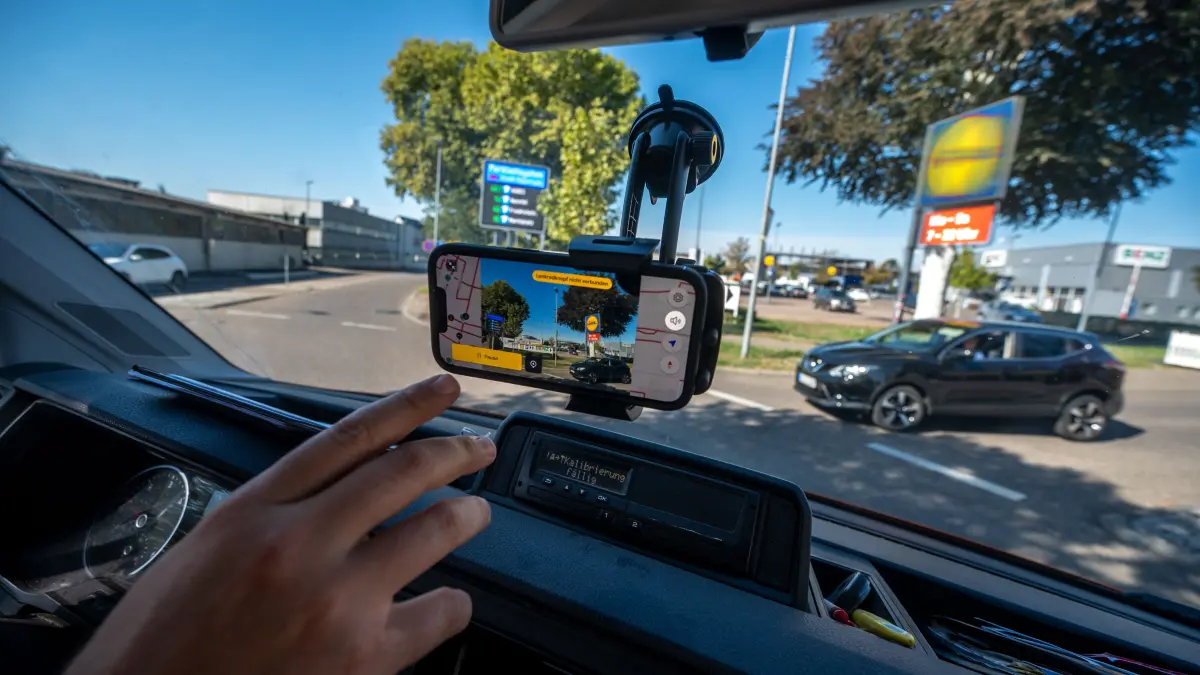 Straßenschäden in Göppingen Die KI-gestützte Software „Vialytics“ aus Stuttgart liefert ohne großen Aufwand ein exaktes Bild des aktuellen Straßenzustands - und noch viel mehr als das. Jetzt ist auch die Kreisstadt Göppingen aufgesprungen