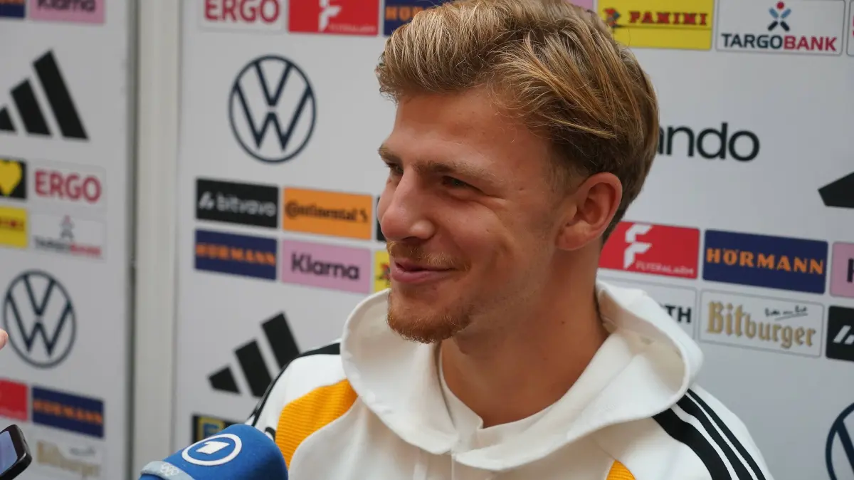 Herzo Base 29.09.2026: Deutsche Nationalmannschaft Nations League Vorbereitung, Home Ground, HerzoBase, World of Adidas, Herzogenaurach: Finn Jeltsch Deutschland Germany - Herzo Base 29.09.2026: Deutsche Nationalmannschaft Nations League Vorbereitung, Home Ground, HerzoBase, World of Adidas, Herzogenaurach *** Finn Jeltsch Germany Herzo Base September 29, 2026 German National Team Nations League Preparation, Home Ground, HerzoBase, World of Adidas, Herzogenaurach