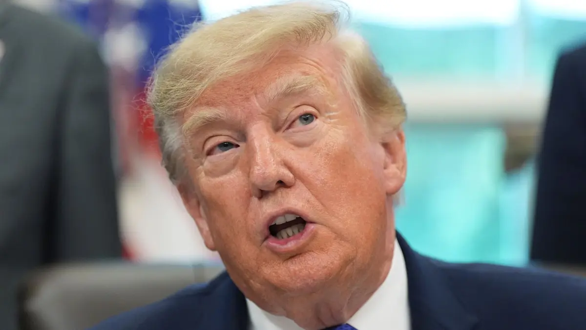 US-Präsident Trump: US-Präsident Donald Trump spricht im Oval Office des Weißen Hauses. (zu dpa: «Trump sorgt für Boom bei slowenischen .si-Domains»)