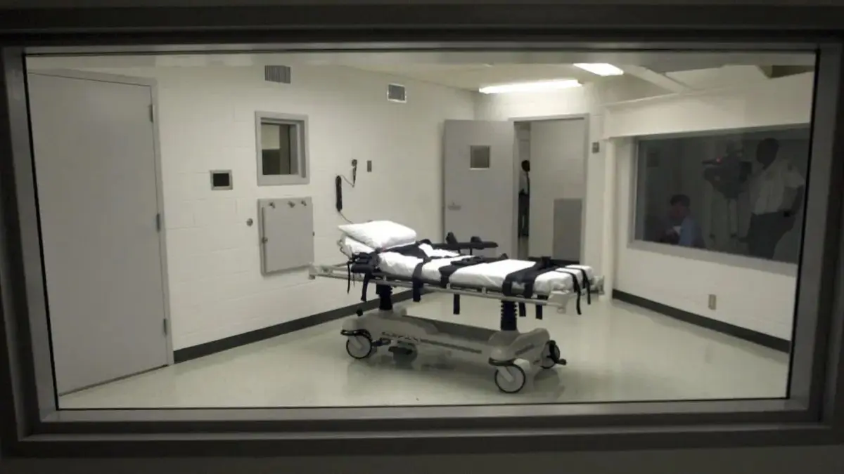 Blick in Alabamas Kammer für Hinrichtungen mit tödlicher Injektion in der Holman Correctional Facility (Justizvollzugsanstalt). Am 25. Januar 2024 wurde hier ein Mann in dem US-Bundesstaat mittels Stickstoffhypoxie hingerichtet.