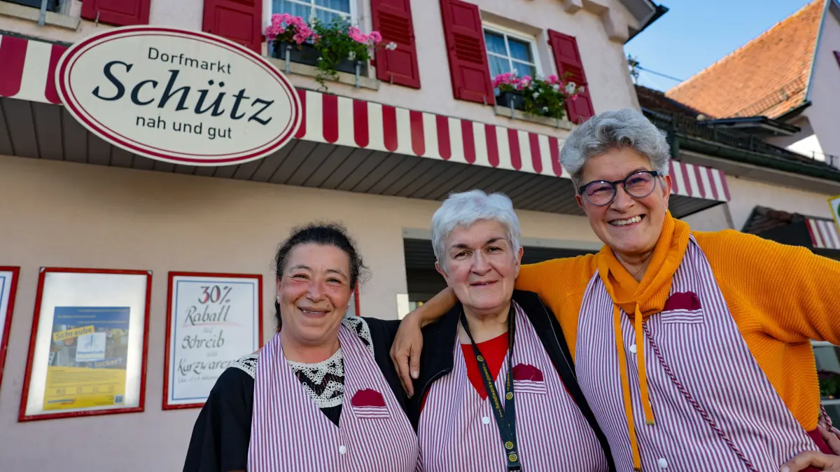 Maria Montalbano, Sigrid Schütz und Karin Rosswog waren Teil des Teams im Dorfmarkt Schütz, den es seit 134 an dieser Stelle in der Hauptstraße gab.
