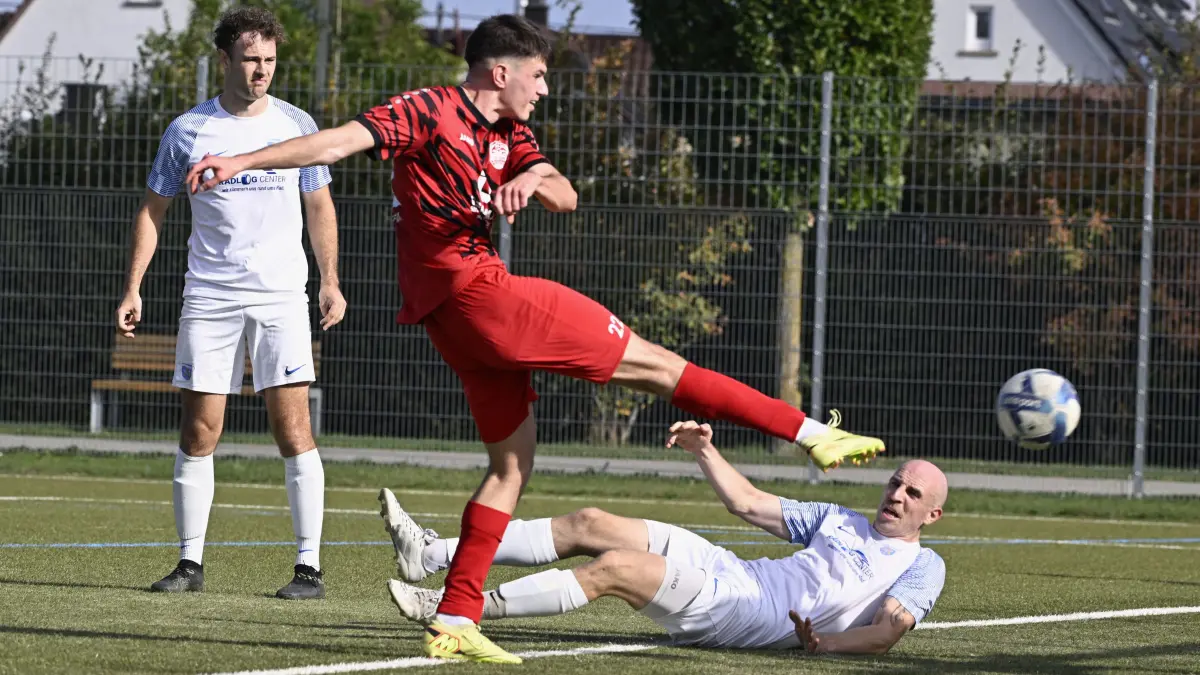 Drita Kosovo Koprnwestheim - TV Aldingen: Drita Kosovo Koprnwestheim - TV Aldingen; Fussball Bezirksliga E/M; Saison 2026 2027
Drita (rot): Adrian Hoti