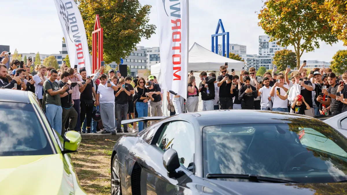 Motorworld Saisonende: Böblingen, Flugfeld, Motorworld, Saisonende, Autos, Rennautos, Tuning, Oldtimer, Motorsport,