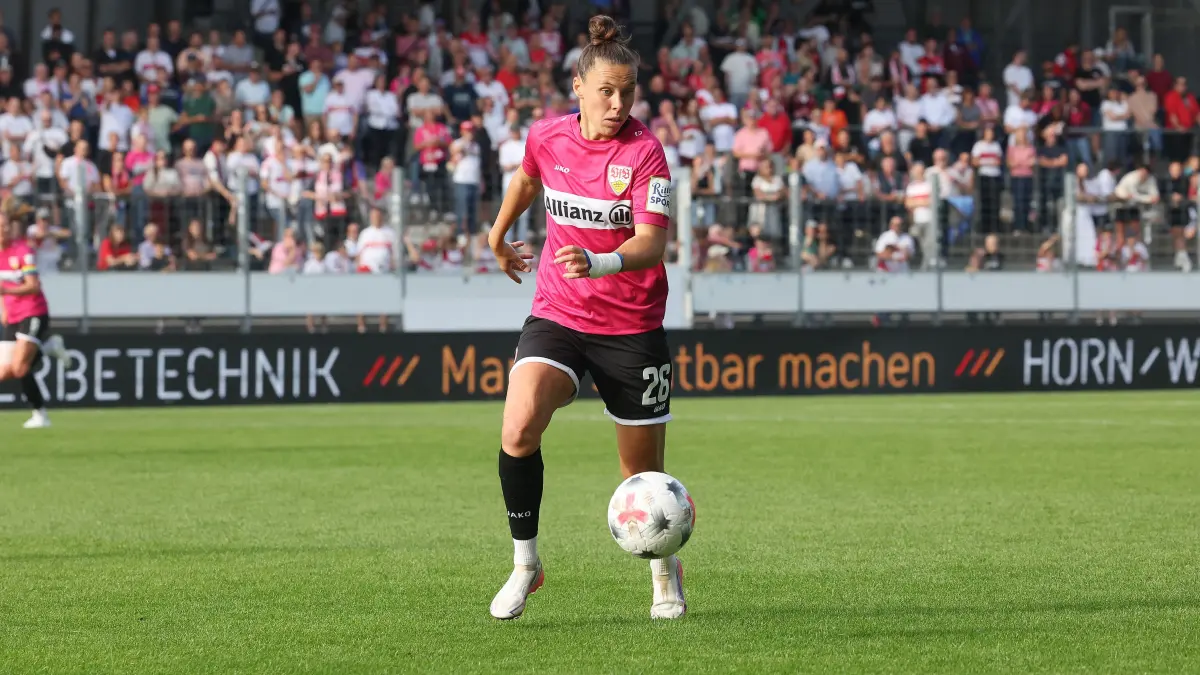Fußball VfB Stuttgart vs. Union Berlin: BAU // Stuttgart , Google Pixel Frauen-Bundesliga VfB Stuttgart vs. Union Berlin , Nicole Billa ( VfB )