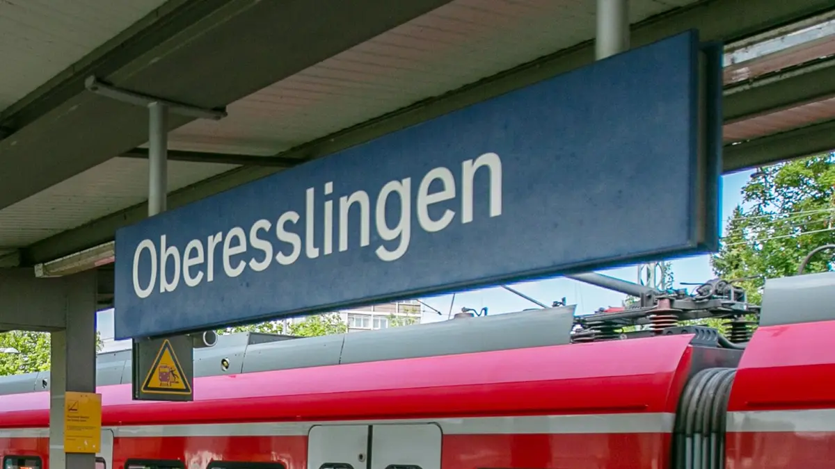 foto: roberto bulgrin
25. 08. 2021
Esslingen, Bahnhof Oberesslingen