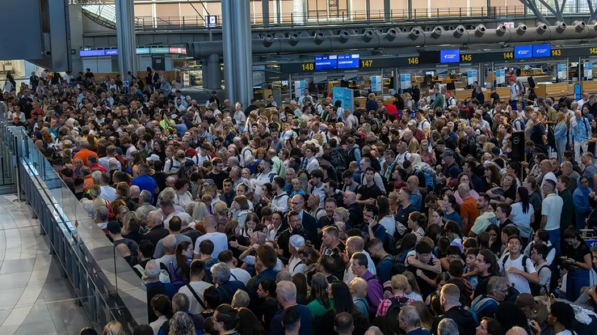 Flughafen Stuttgart gesperrt