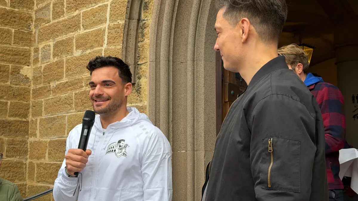 Stefano Zarrella hat sich am Sonntag auf den Weg von der Burg Hohenzollern bis nach Rom gemacht.