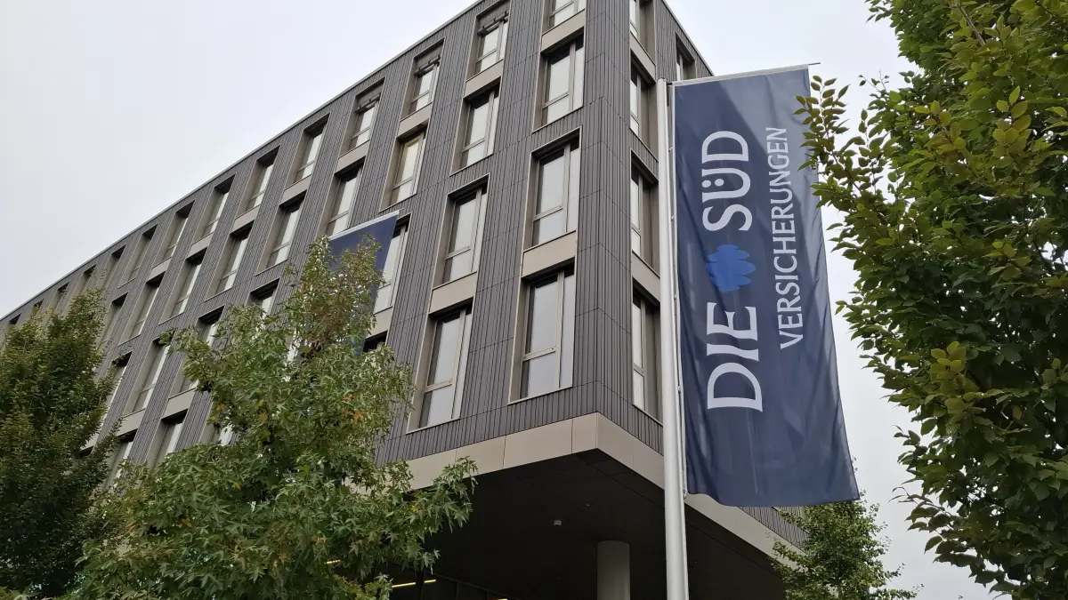 Fellbach SDK Zentrale mit Fahne "Die Süd"