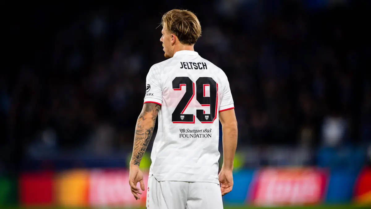 ŠK Slovan Bratislava vs. VfB Stuttgart: 14.10.2026: Champions League, 2. Spieltag, Å K Slovan Bratislava vs. VfB Stuttgart im Å tadion Tehelnà pole/Narodný futbalový Åtadion Finn Jeltsch VfB im Fokus WICHTIGER HINWEIS: Gemäß den Vorgaben des DFB und der DFL ist es untersagt, in dem Stadion und/oder vom Spiel angefertigte Fotoaufnahmen in Form von Sequenzbildern und/oder videoähnlichen Fotostrecken zu verwerten bzw. verwerten zu lassen. *** October 14, 2026 Champions League, Matchday 2, Slovan Bratislava vs. VfB Stuttgart at Tehelné Pole National Football StadiumFinn Jeltsch Stadium: VfB in the Spotlight IMPORTANT NOTICE: In accordance with DFB and DFL regulations, it is prohibited to use or allow the use of photographs taken in the stadium and/or during the match in the form of sequential images and/or video-like photo series. Copyright: xJordyxFourgonx