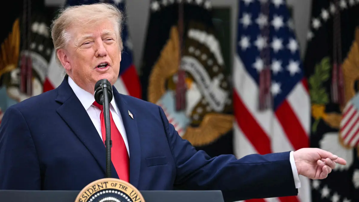 US-POLITICS-TRUMP: US President Donald Trump speaks in the Rose Garden at the White House, Washington DC, October 15, 2026. (Photo by Jim WATSON / AFP)