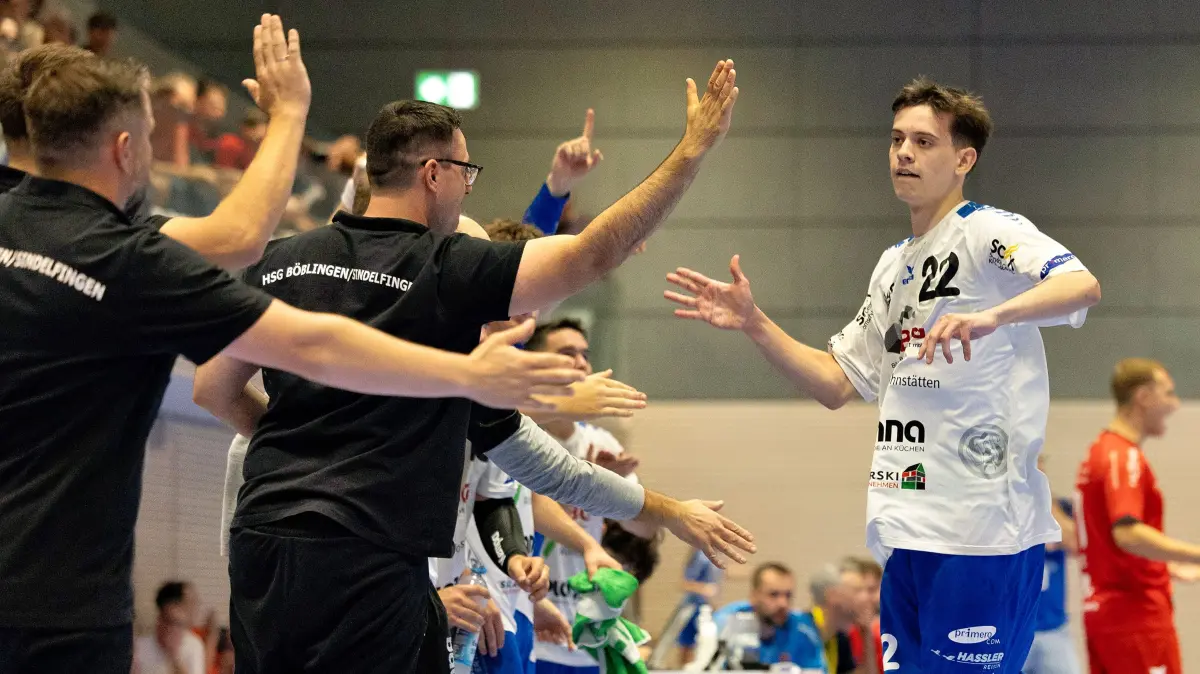 HSG Boeblingen Sindelfingen - SG H2Ku Herrenberg, Handball, Herren, Verbandsliga, 1.Spieltag, Saison 2026/2027, 19.09.2026, Emotionen, jubel, Mattis Brantsch (HSG Boeblingen Sindelfingen #22),
Foto: DROFITSCH/EIBNER