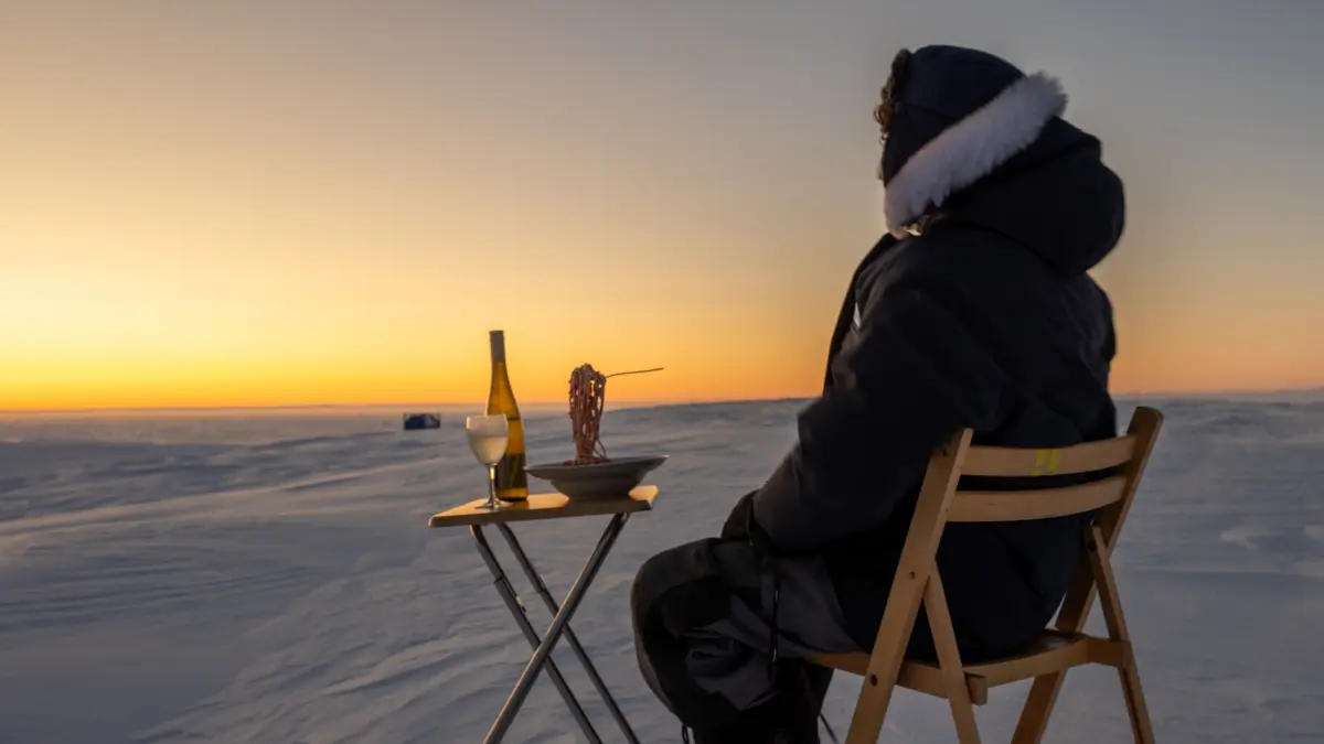 Ein Teller Spaghetti friert bei Minus 30 Grad schnell ein.