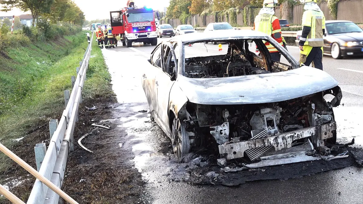 Fahrzeugbrand und Unfall Remshalden