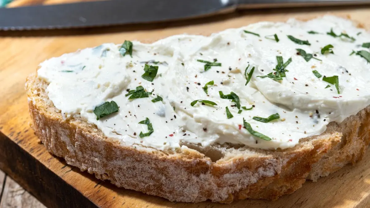 Frischkäse mit Insekten?