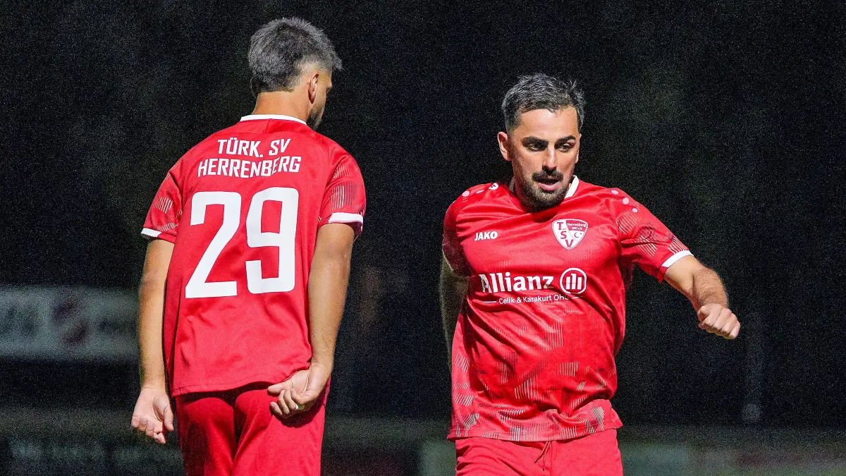 Harun Abdullah Güney (Türk.SV Herrenberg,#77) am Ball ,
TV Gültstein vs. Türk.SV Herrenberg, Fussball, Bezirkspokal, 2026/2027, 29.09.2026,
Foto: Eibner-Pressefoto/Daniele La Rocca
