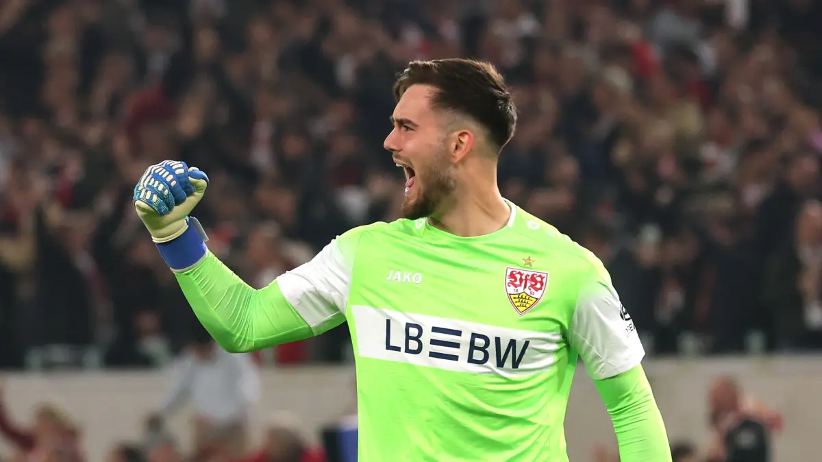 VfB in the Champions League: Live blog: Emotional evening for Dennis ...