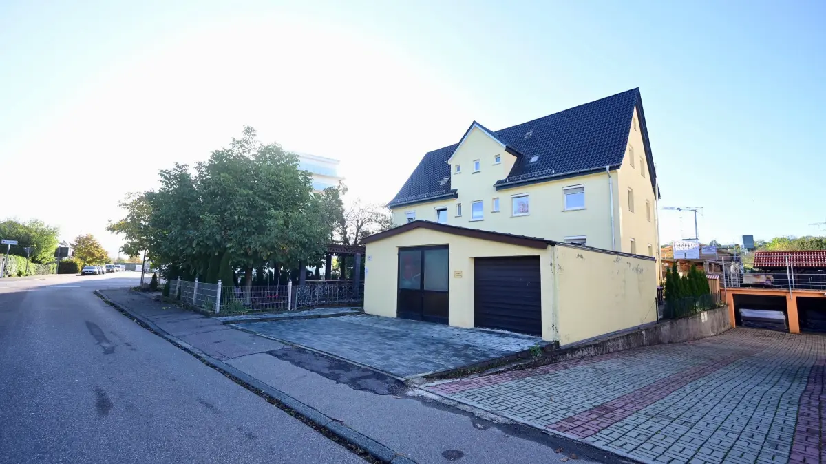 Verkaufshaus für Wurstautomaten Salach Hauffstraße