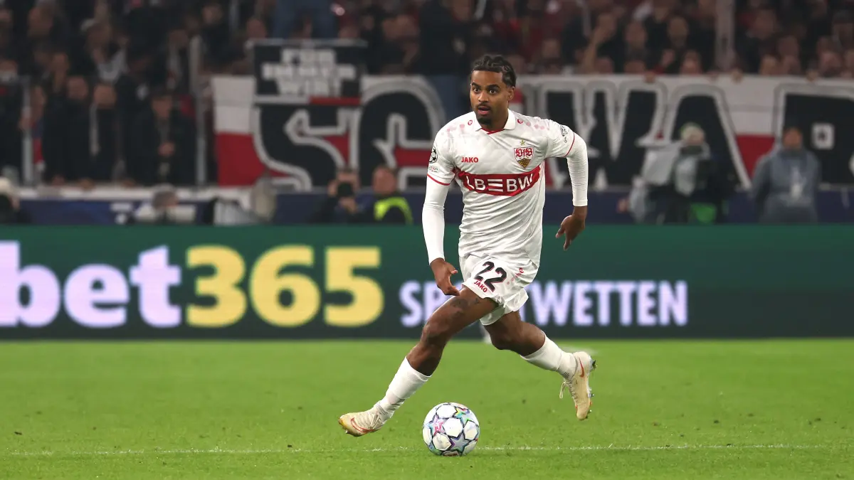 BAU // Stuttgart , Fußball UEFA Champions League VfB Stuttgart vs. Atletico Madrid , Lorenz Assignon (VFB)